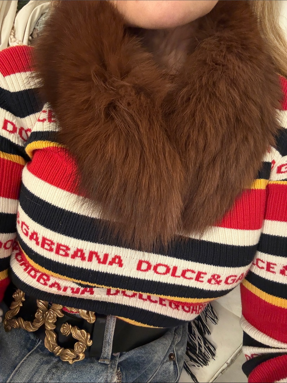 Real Fox fur clip on scarf